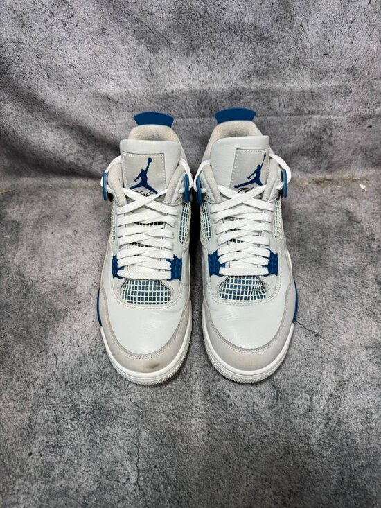 Size 8.5 | Jordan 4 Military Blue No Box | Pre-Owned main image 8